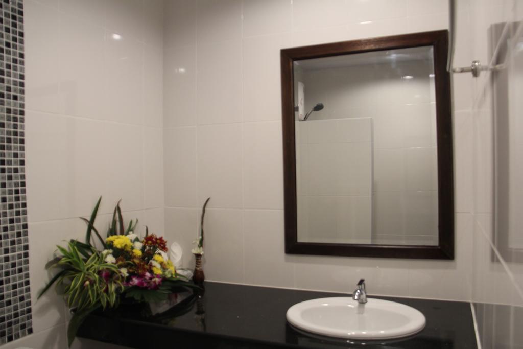 The Seashore Kamala Service Apartment Номер фото
