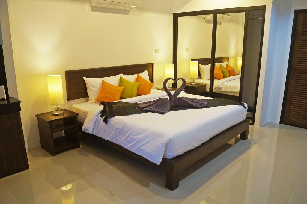 The Seashore Kamala Service Apartment Номер фото