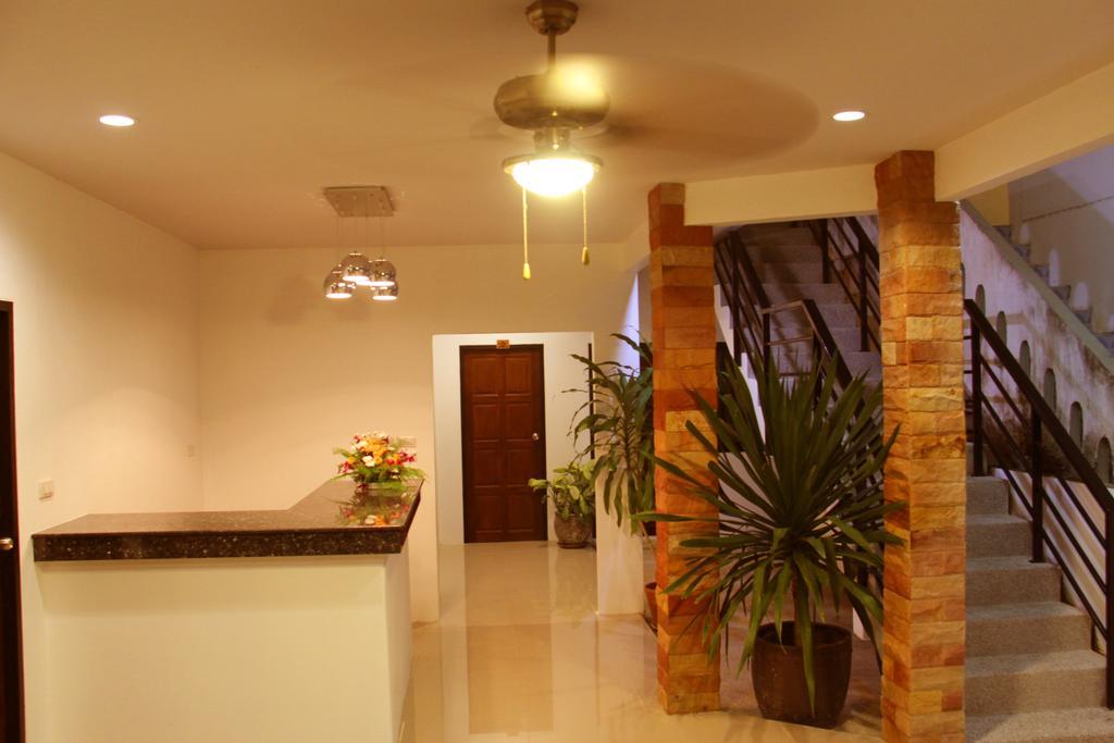 The Seashore Kamala Service Apartment Номер фото