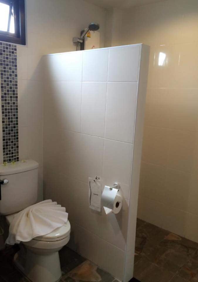 The Seashore Kamala Service Apartment Экстерьер фото