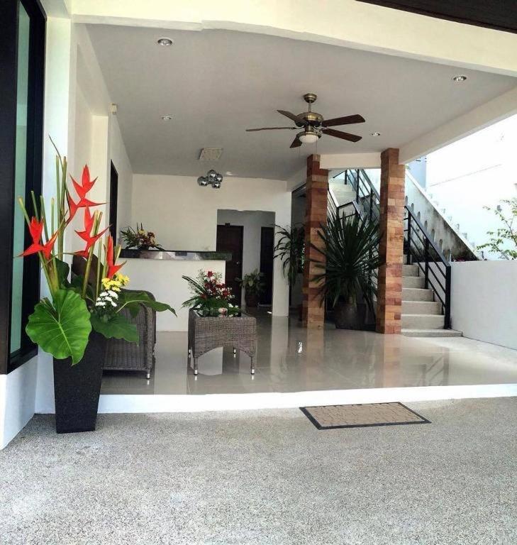 The Seashore Kamala Service Apartment Экстерьер фото