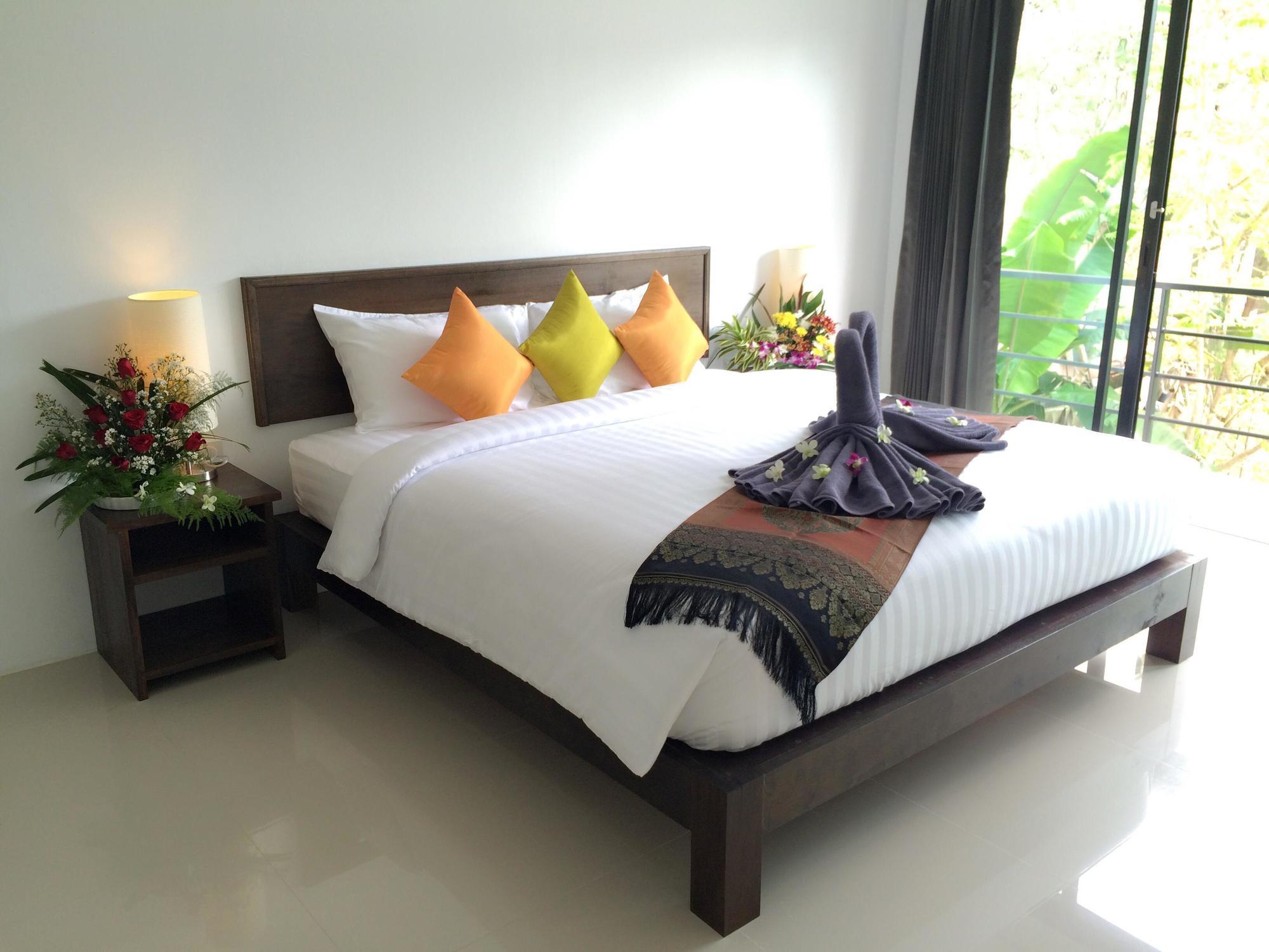 The Seashore Kamala Service Apartment Экстерьер фото